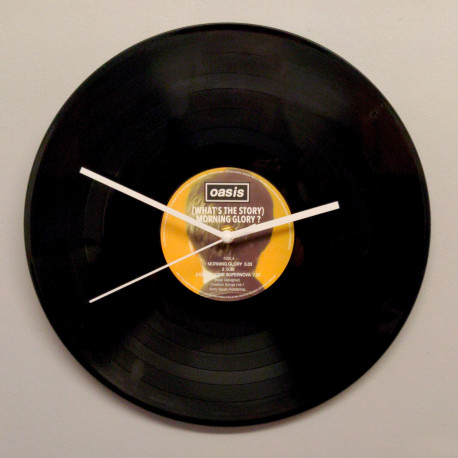 Oasis Champagne Supernova Vinyl Record Wall Clock – Close up V